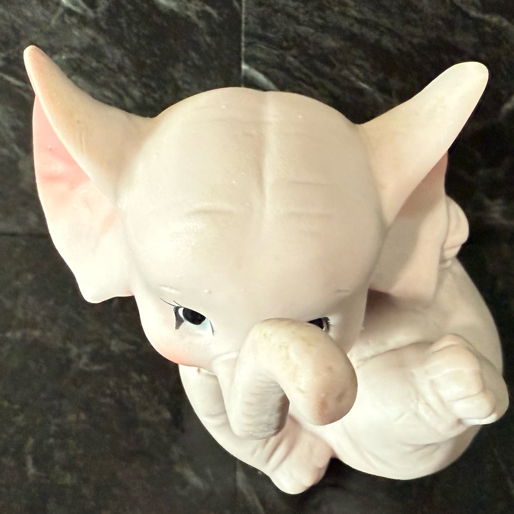 Baby Elephant Figurine - Picture 4 of 11